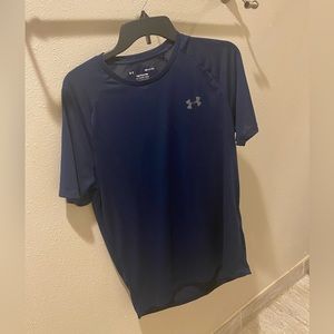 Under Armour Blue t-shirt